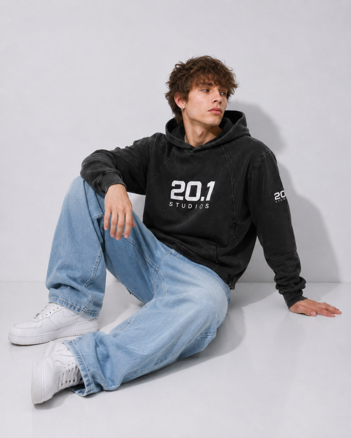 Vintage Washed Frayed-Hem Hoodie | Black