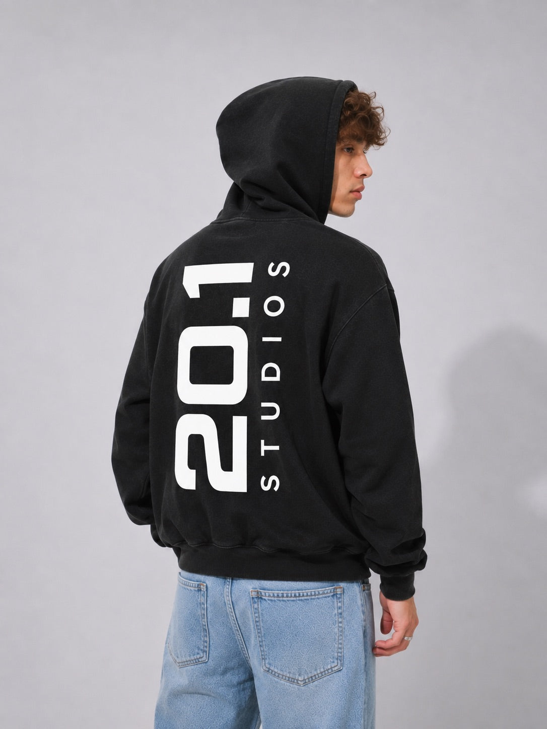 Frayed Enzyme Washed Fleece Hoodie | Black
